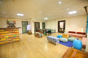Lobby - Palm Residences and Suites (Jaipur)