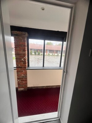 Comfort Double Room, Courtyard View | Desk, iron/ironing board, free WiFi