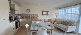 Norfolk beach getaway