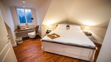 6 chambres, fer et planche Ă repasser, Wi-Fi, draps fournis