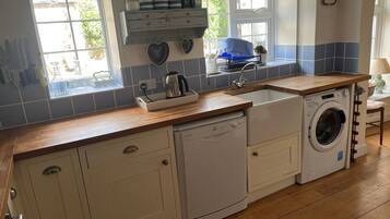 Microwave, oven, dishwasher