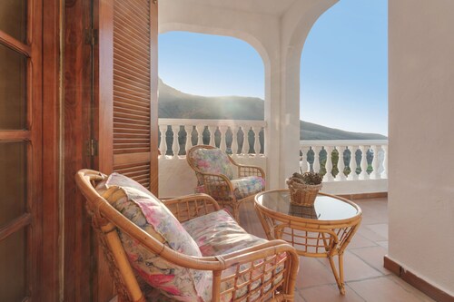 Maison de Vacances 'Los Mangos' avec Vue sur la Mer, Terrasse Partagée et Wi-Fi