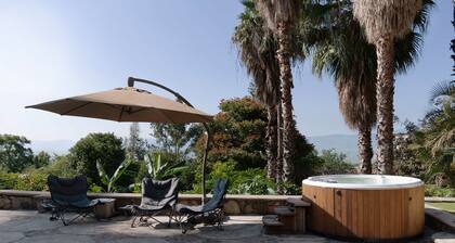 Anana Rancho San Rafael Master BD Lake Views