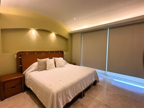 Apartment | 2 bedrooms, Internet - Anana El Dorado 305 Condo With Pool Lake Views (Chapala)