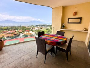 アパートメント | 2 室のベッドルーム、インターネットアクセス