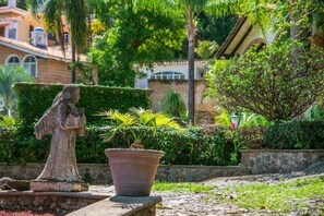 Villa | 4 bedrooms, Internet