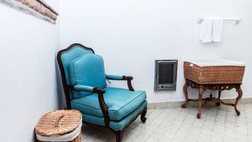 Villa | 4 bedrooms, Internet