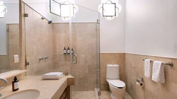 House | 4 bedrooms, Internet