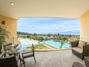 House | 2 bedrooms, Internet - Anana El Dorado 203 Condo With Lake Views Pool (Chapala)