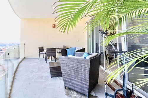 Anana El Dorado 203 Condo With Lake Views Pool