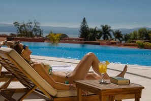 House | 2 bedrooms, Internet - Anana El Dorado 203 Condo With Lake Views Pool (Chapala)