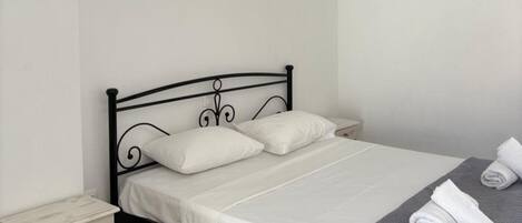 WiFi、ベッドシーツ