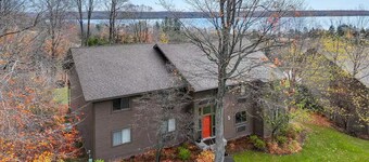 Torch Lake Sunrise Views and Golf 741