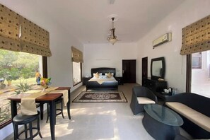 4 chambres, draps fournis