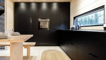 Deluxe Villa, Courtyard View | Private kitchen | Full-sized fridge, microwave, oven, stovetop