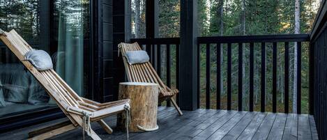 Deluxe Villa, Courtyard View | Balcony