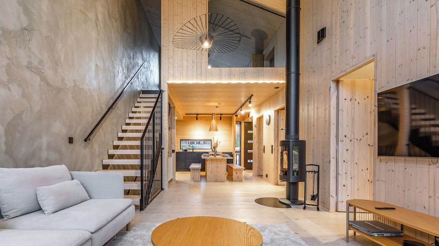 Modern Luxury 4BR Villa Levi Center