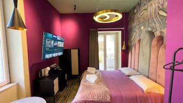 Chambre Double Deluxe, 1 grand lit, balcon, vue cour intérieure | Rideaux occultants, chambres insonorisées