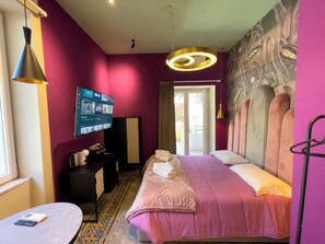 Deluxe Double Room, 1 Queen Bed, Balcony, Courtyard View | Blackout drapes, soundproofing - Residencia Barrio (Cava de' Tirreni)