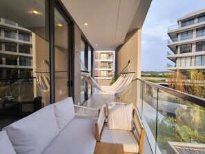 Apartment, Accessible | 1 bedroom, Internet