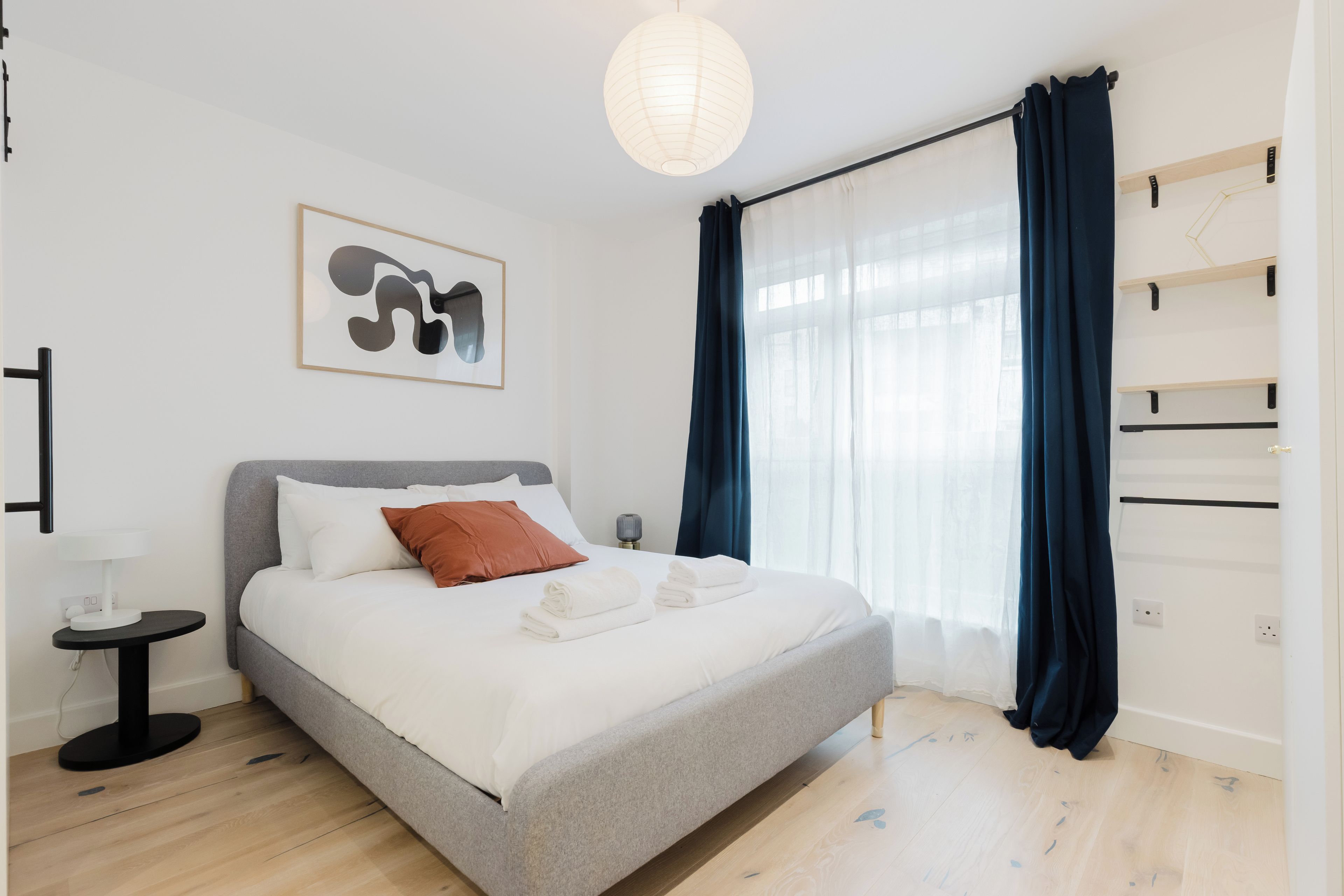 2 chambres, fer et planche à repasser, accès Internet, draps fournis
