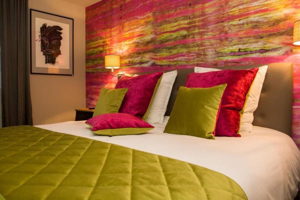 Camera con letto matrimoniale o 2 letti singoli (COLETTE) | Insonorizzazione, Wi-Fi gratuito, accesso in sedia a rotelle