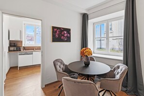 Comfort Apartment | In-room dining - FarawayHomes Studios Mautern (Mautern in Steiermark)