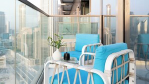 Deluxe Apartment, 2 Bedrooms, Balcony | Terrace/patio - Exclusive Paramount 2BR - Skyline (Dubai)