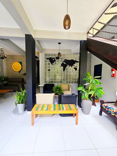 Foresthouse Beach Hostel