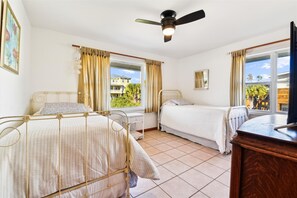 3 bedrooms, free WiFi, bed sheets