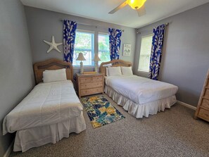 4 bedrooms, free WiFi, bed sheets