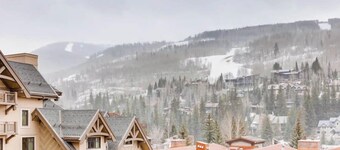 Vail Ski Condo with Wood Fireplace & Views SC101
