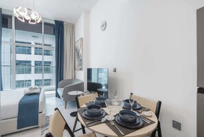 تناول الطعام