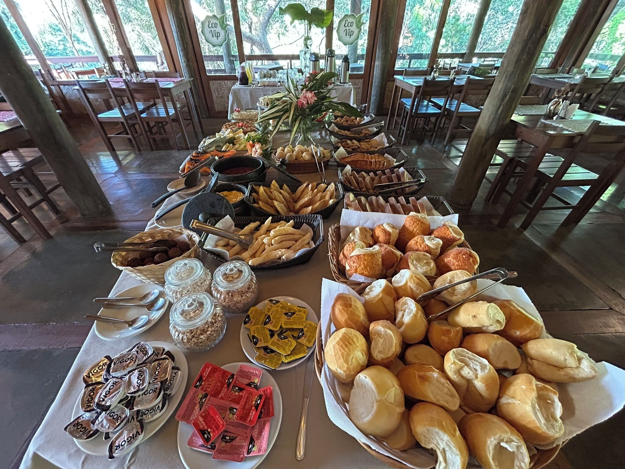 Bao gồm bữa sáng buffet hàng ngày 