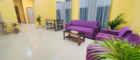 Luxury Room, City View | Free WiFi, bed sheets