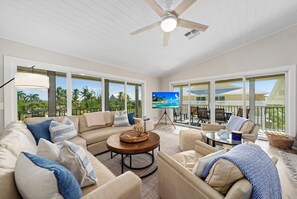 Smart TV - Stunning, 3 bedroom, 2 bathroom condo with water views! (Sanibel Island)