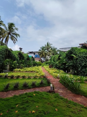 Garden - Aqua Bella Resort (Mandrem)