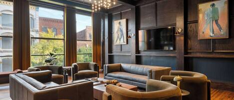 Televisión, estéreo, oficina