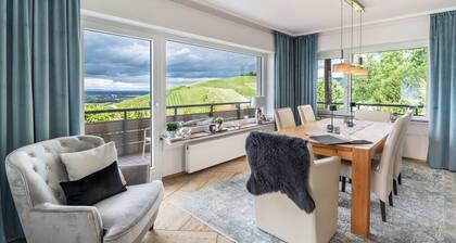 Baden Chalet – Black Forest Apartment with Panoramic Views in Bühl