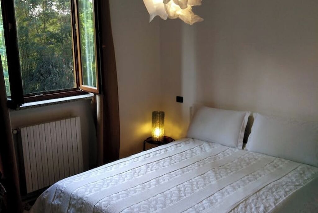 3 chambres, fer et planche à repasser, Wi-Fi, draps fournis