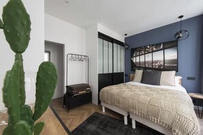 3 bedrooms, desk, iron/ironing board, WiFi - CONTEMPORARY LOFT DESIGN & ARTSY INTERIORS - RUE DU FAUBOURG SAINT-ANTOINE (Paris)