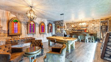 Villa (Multiple Bedrooms) | Fasade