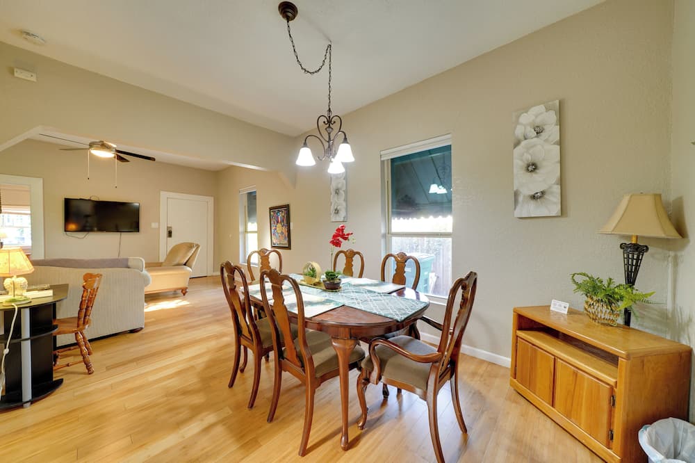 Walk to Alamodome! Pet-friendly Home w/ Yard
