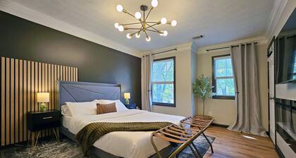 Family Fun | Pet-Friendly | Sleeps 10 | 4BR