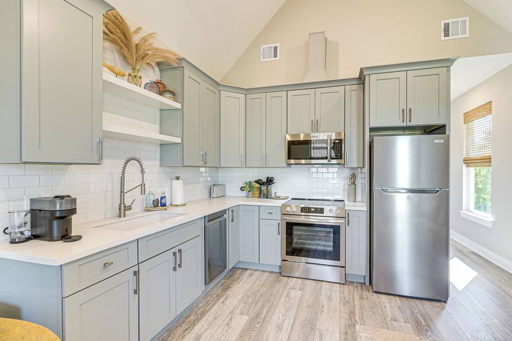 1 Mi to Galveston Beach, Seawall: New Tiny Home!