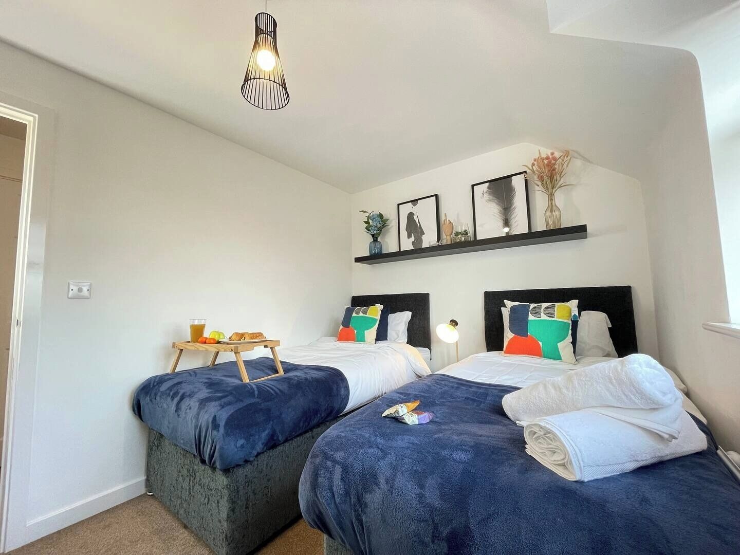2 bedrooms, desk, iron/ironing board, free WiFi