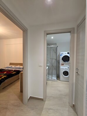 1 quarto, ferros/tábuas de passar roupa, Wi-Fi, roupa de cama