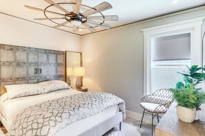 House (1 Bedroom) | Interior