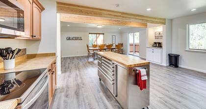 Spacious & Scenic Wasilla Getaway Near Adventures