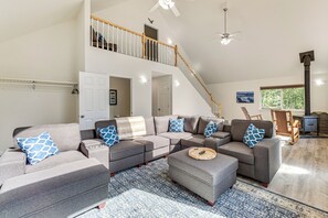 單棟房屋 (4 Bedrooms) | 內部